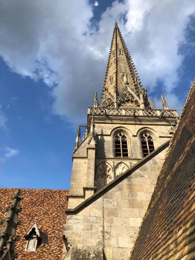 Le Chapitre - Agreable Maison De Ville Autun Exterior foto